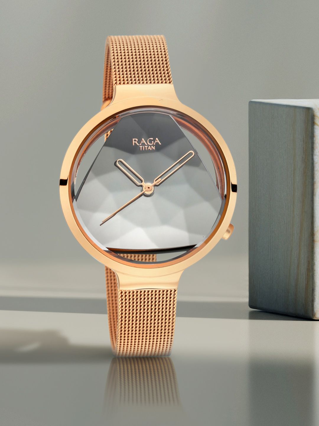 Titan Titan Raga Moments Of Joy Quartz Analog With Grey Dial Watch For Women - Nt95134wm01