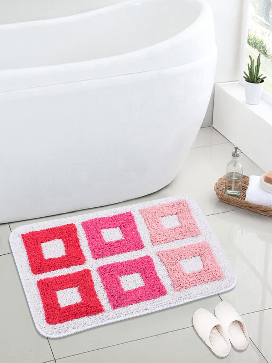Saral Home White & Pink Self Design 1100 GSM Bath Mat Price in India