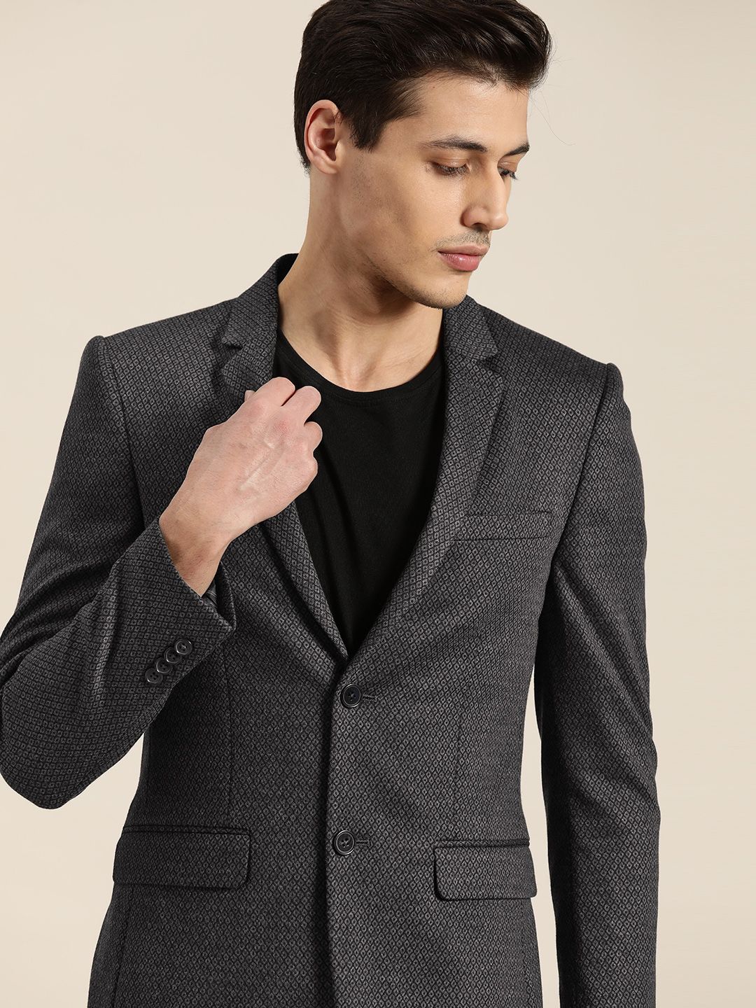 INVICTUS Men Charcoal Grey Self Design Single-Breasted Slim Fit Smart Casual Blazer