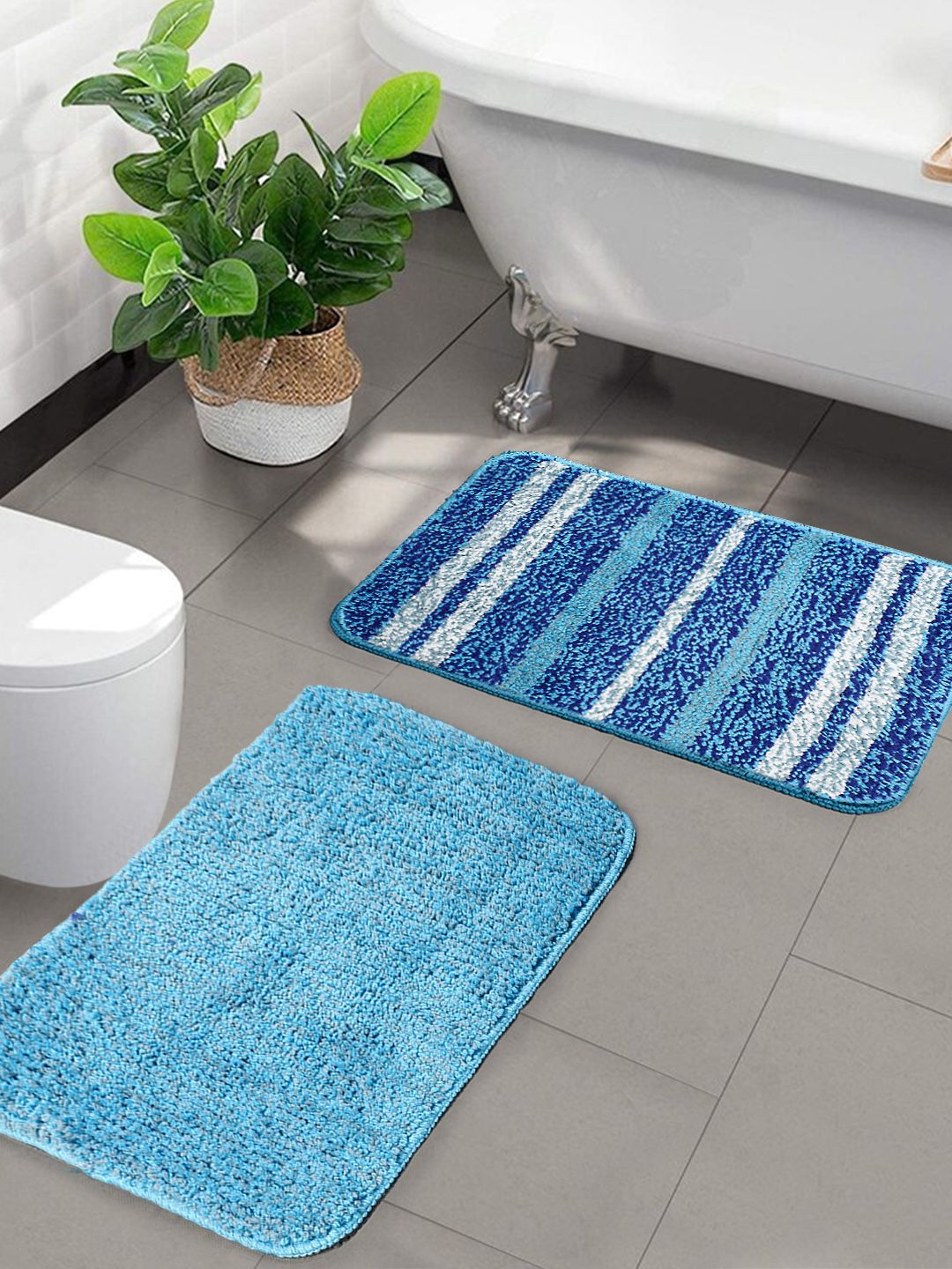 Saral Home Set Of 2 Blue & White Anti-Skid Bath Mats Price in India