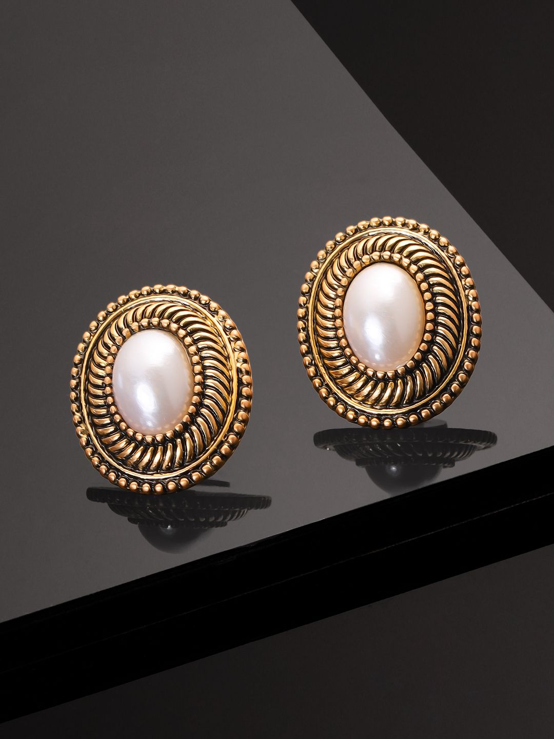 TOKYO TALKIES X rubans FASHION ACCESSORIES Gold-Plated & White Oval Studs Price in India