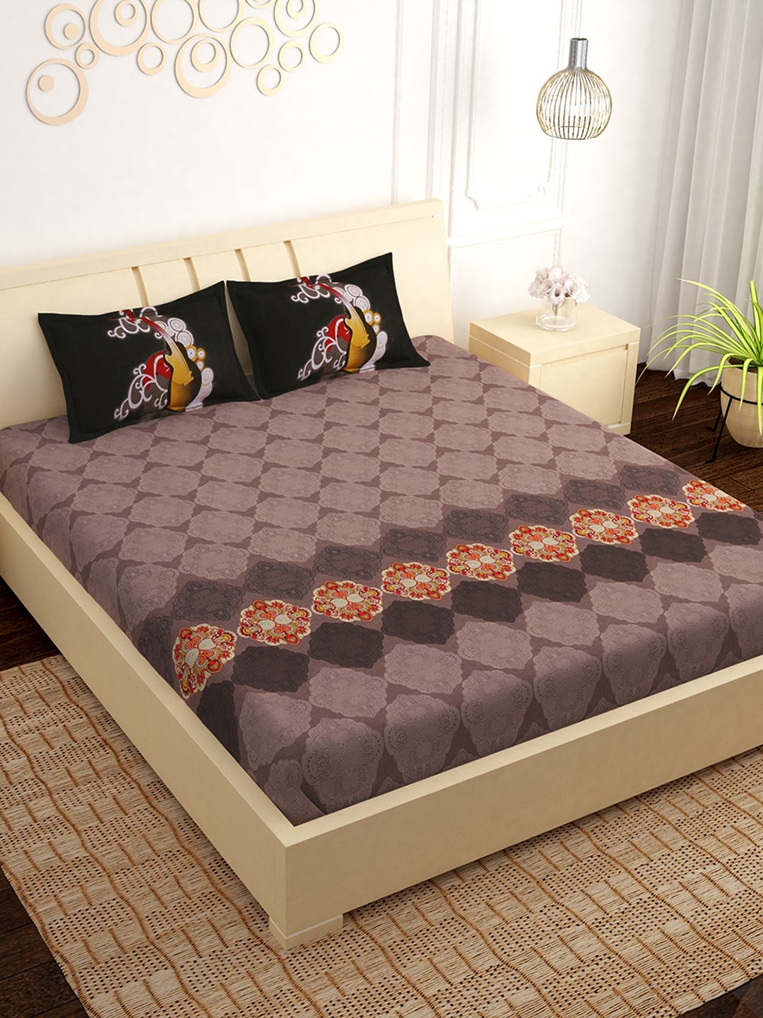 PAVO Mauve & Black Floral 300 TC Cotton 1 King Bedsheet with 2 Pillow Covers Price in India