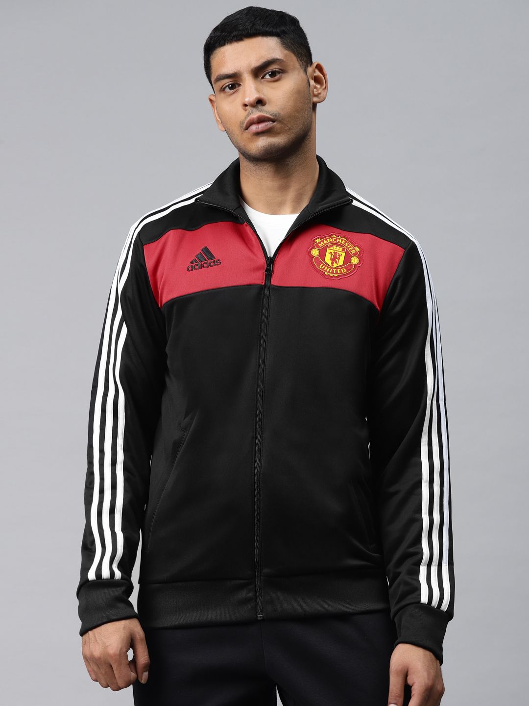 adidas Manchester Unitedストライプジャケット Lサイズ Buy Adidas Men Black & Red Football Manchester United 3-Stripes