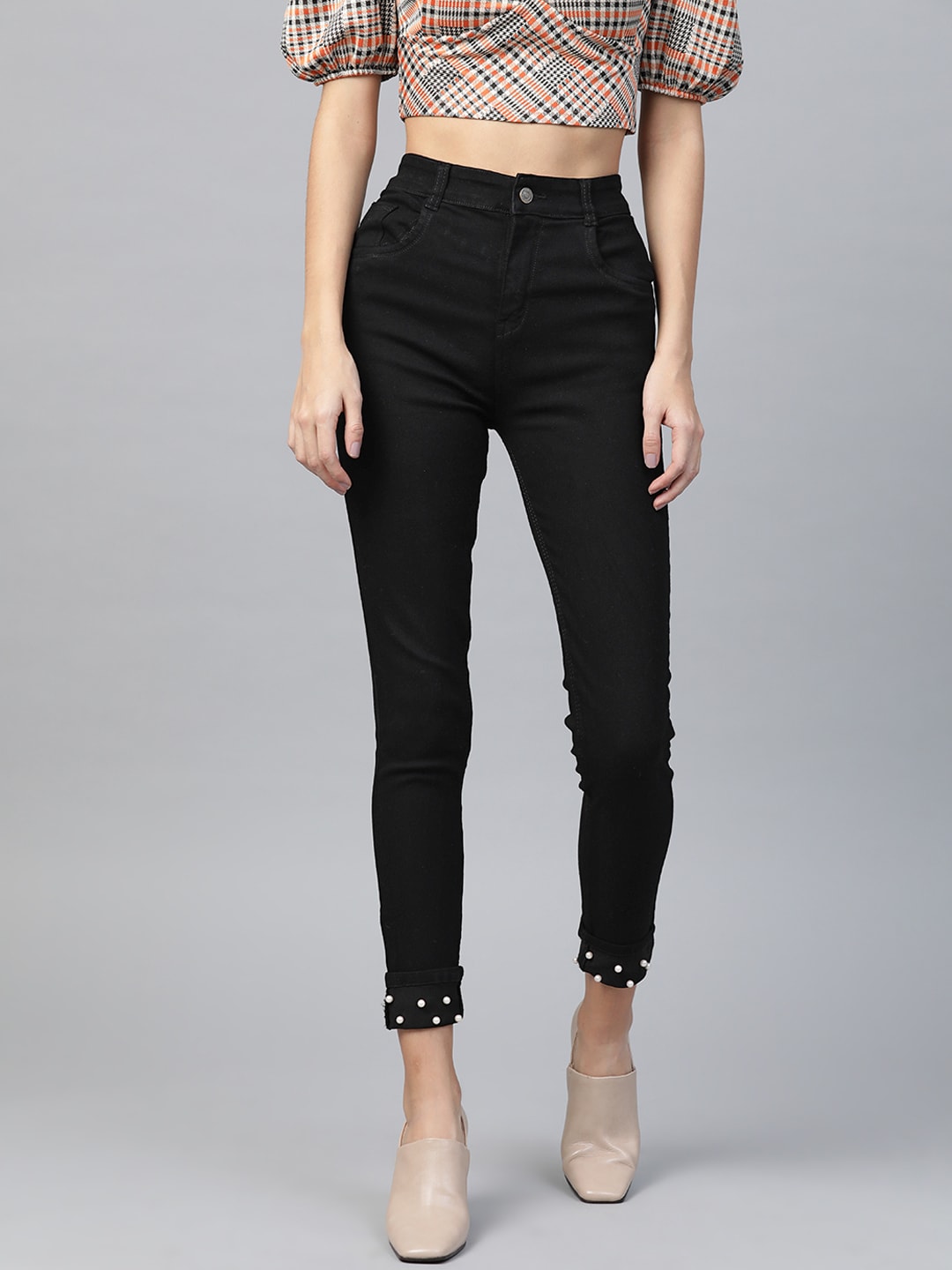 SASSAFRAS Women Black Slim Fit High-Rise Clean Look Stretchable Cropped Jeans Price in India