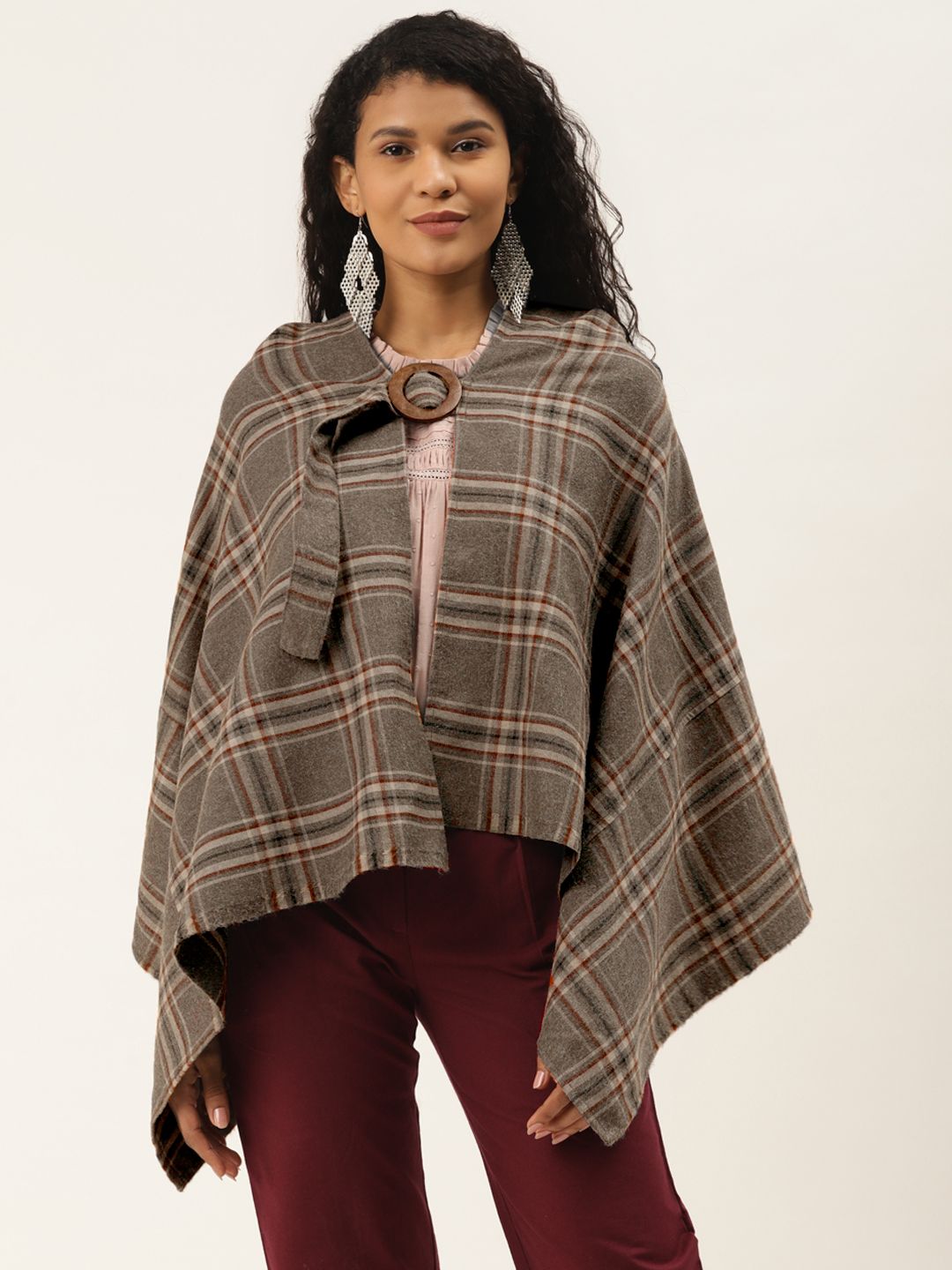 Off Label Women Brown & Beige Checked Shrug Price in India