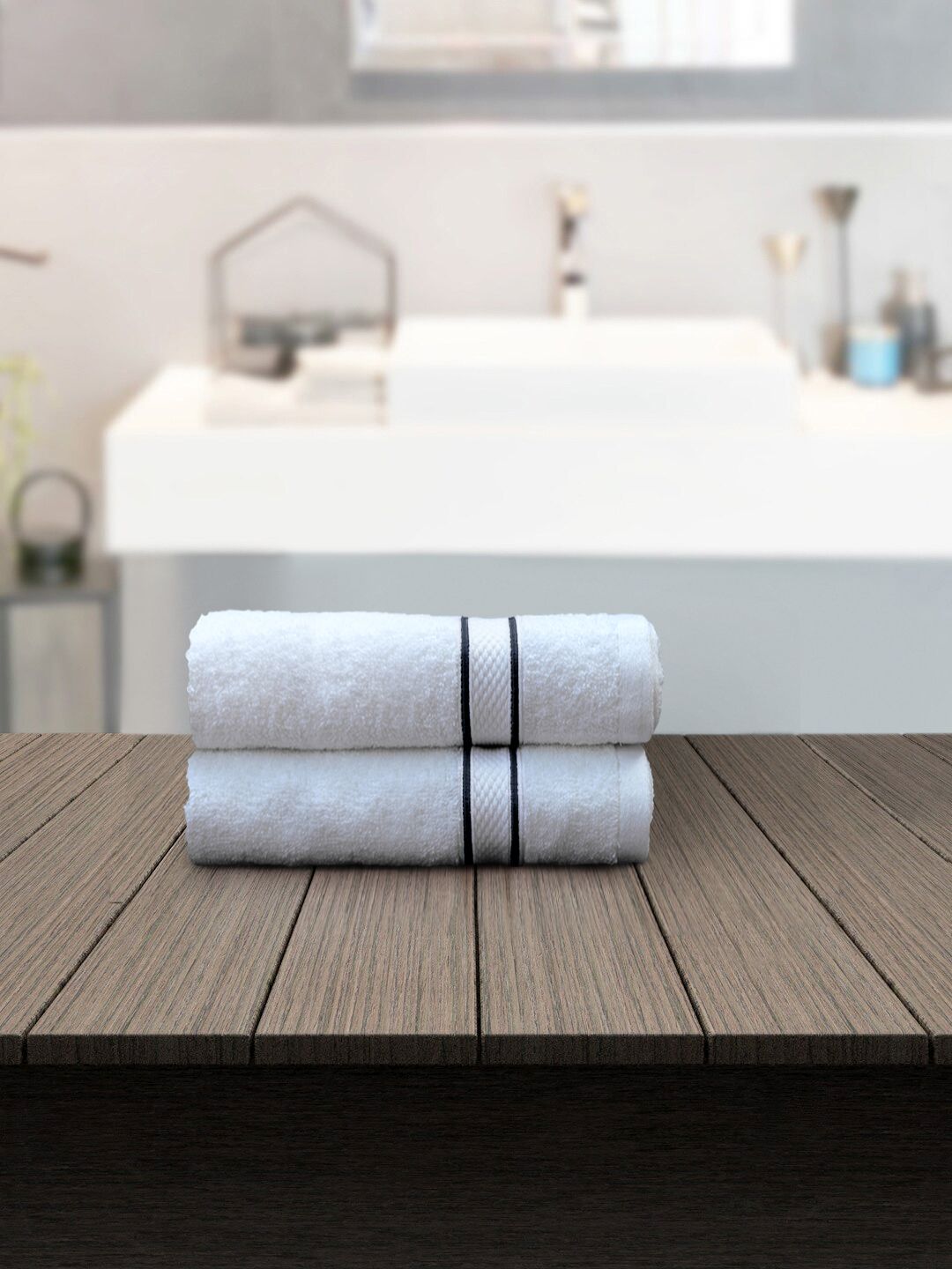 PETAL HOME Unisex Set Of 2 White Solid 550 GSM Hand Towels Price in India