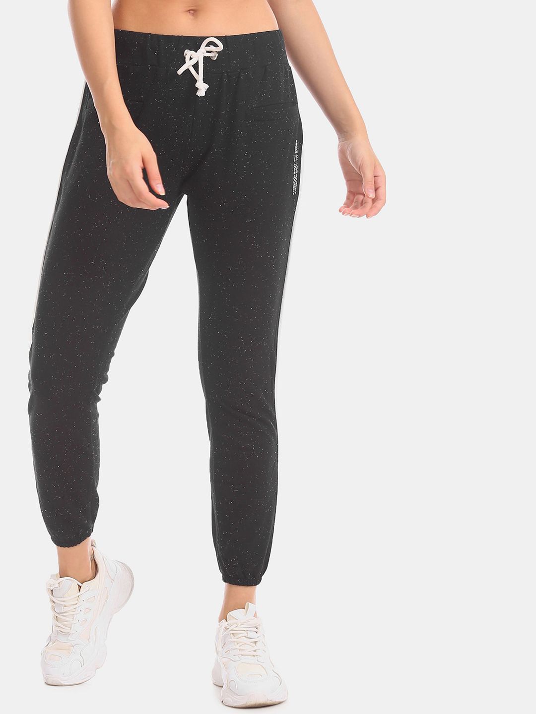 Sugr Women Black & White Solid Straight-Fit Joggers Price in India