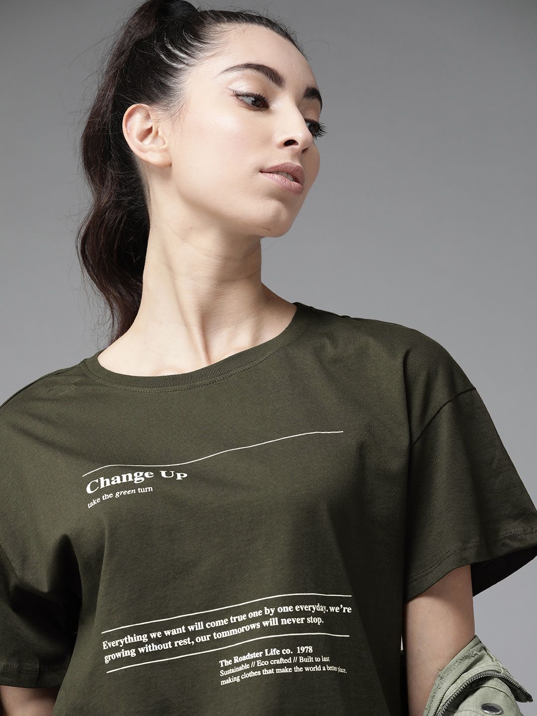 The Roadster Lifestyle Co Women Green Pure Cotton Printed Round Neck Pure Cotton T-shirt Price in India