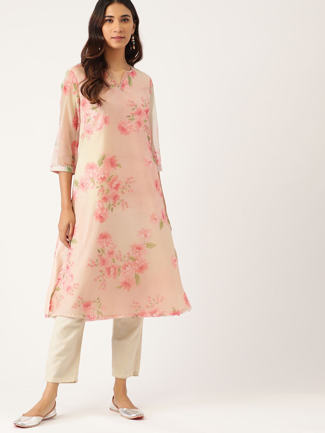 House of Pataudi Women Pink Khwab Floral Printed Kurta Price in India