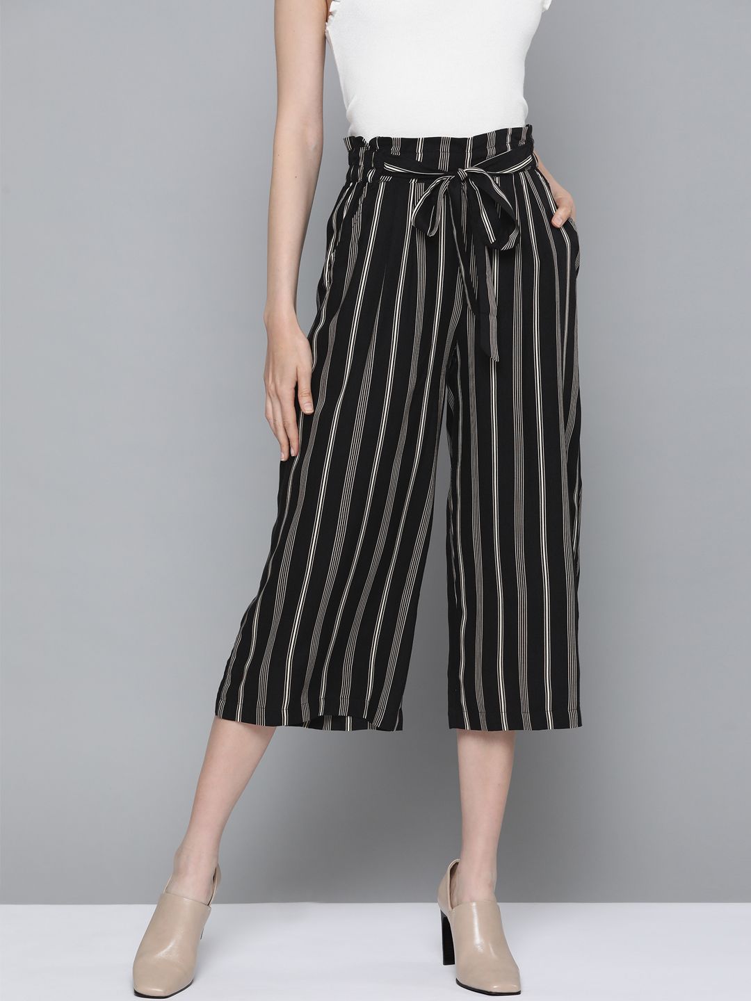 Chemistry Women Black & White Regular Fit Striped Culottes