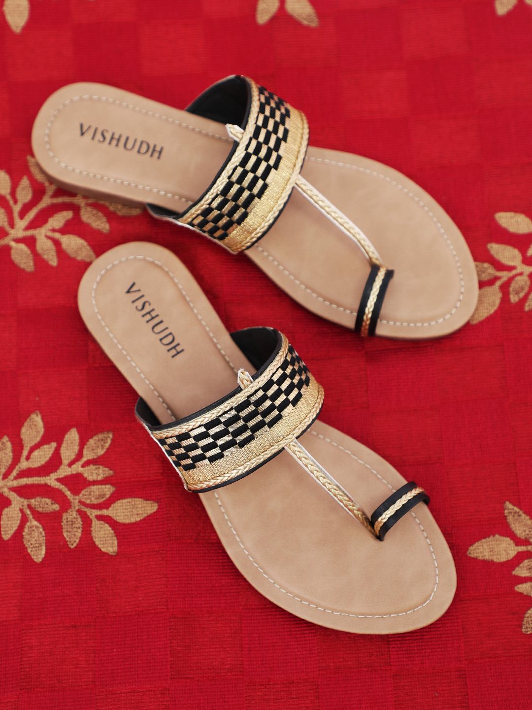 Vishudh Women Black Colourblocked One Toe Flats Price in India