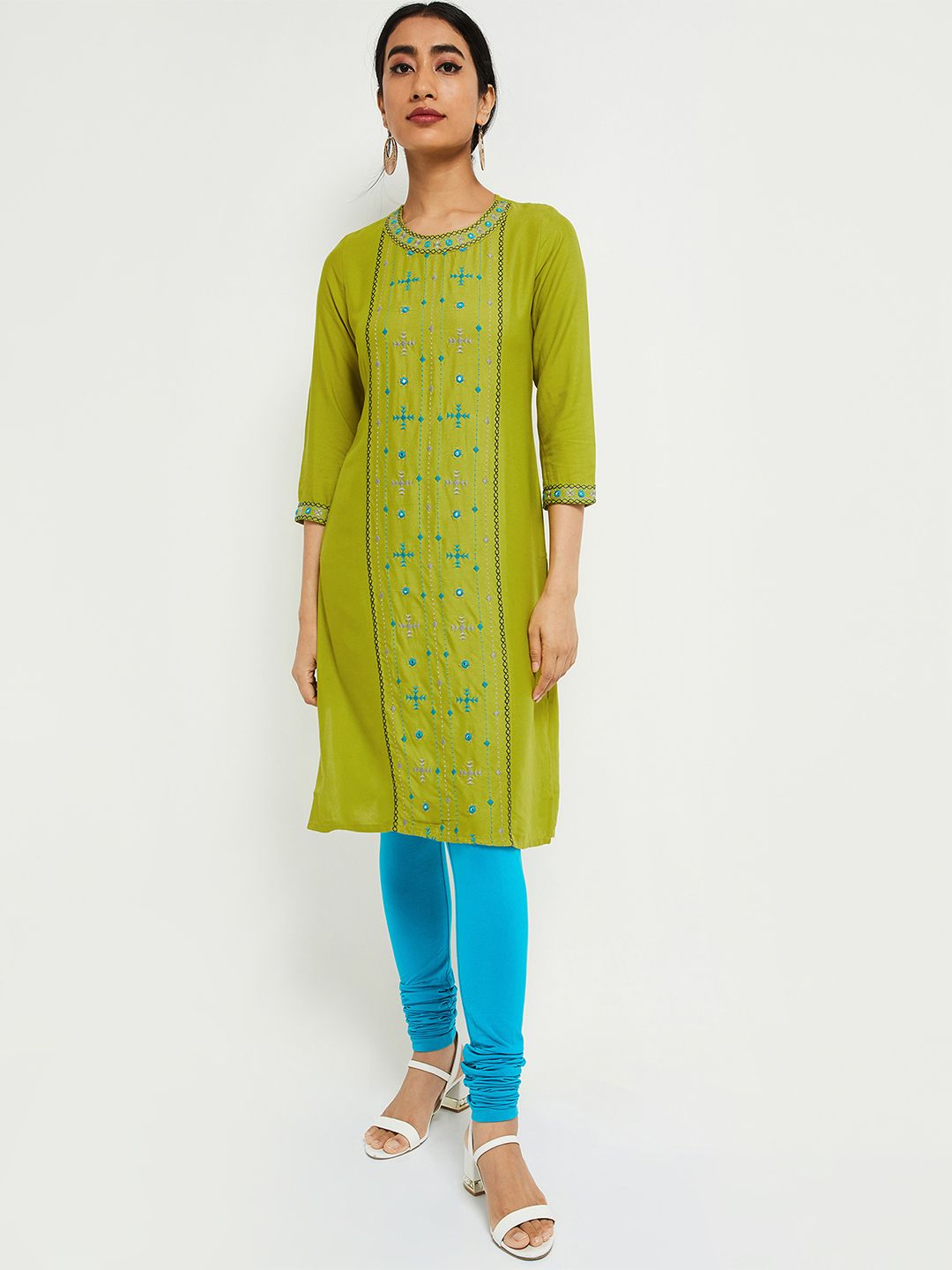 max Women Green Embroidered Straight Kurta