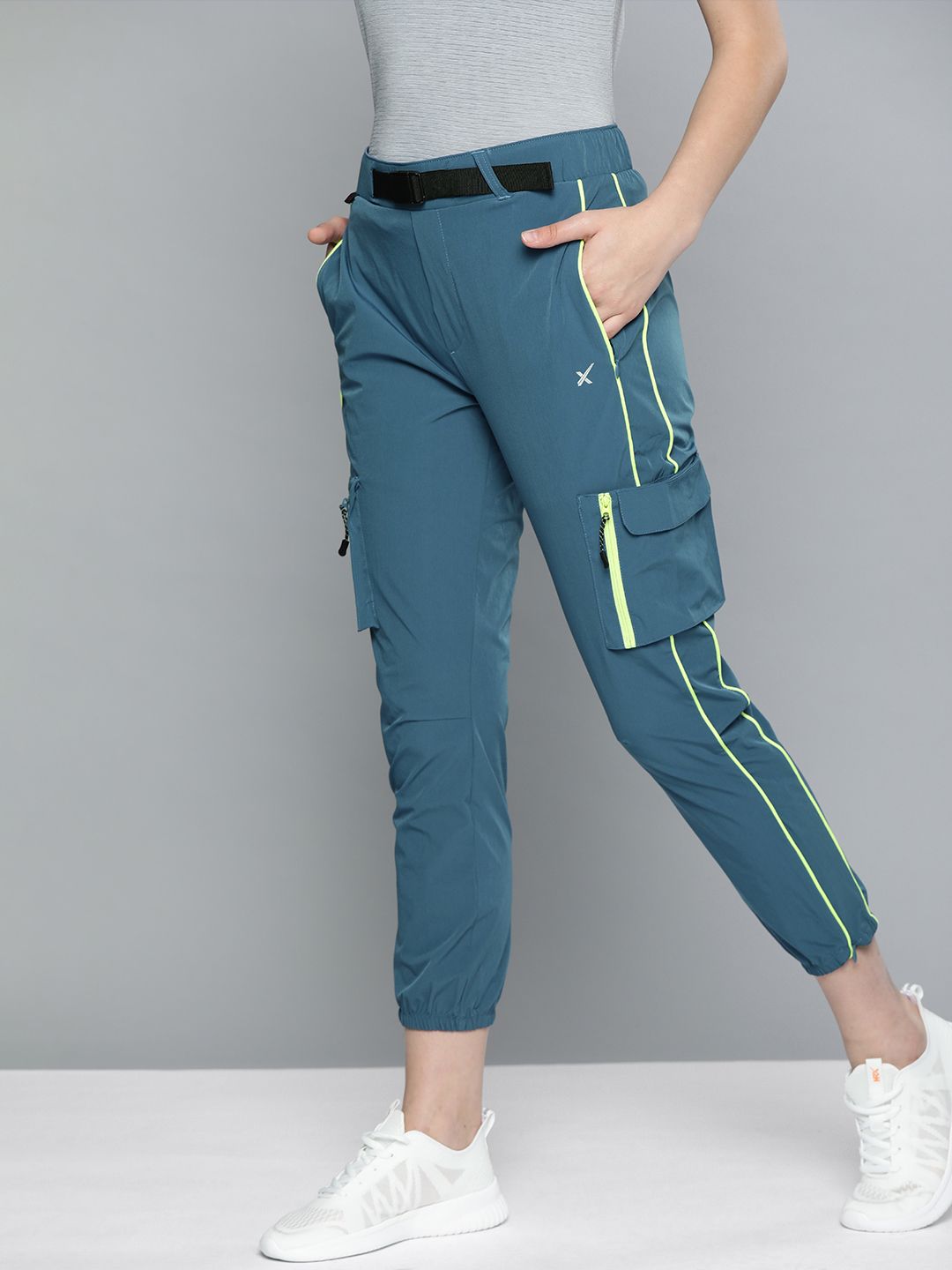 HRX by Hrithik Roshan Women Teal Blue Regular Fit Solid Cropped Regular Trousers