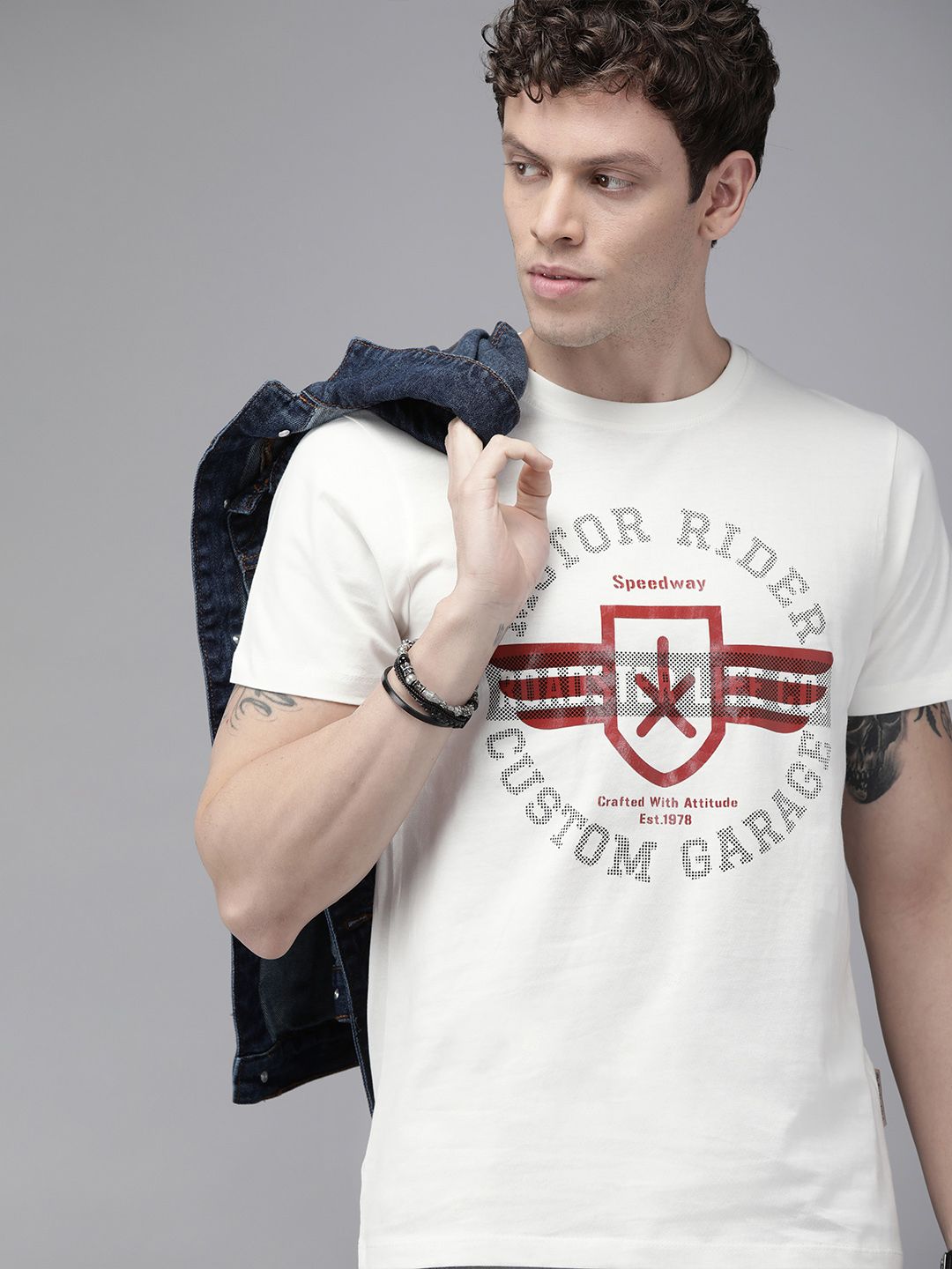 The Roadster Lifestyle Co Men Off White Printed Round Neck Pure Cotton T-shirt