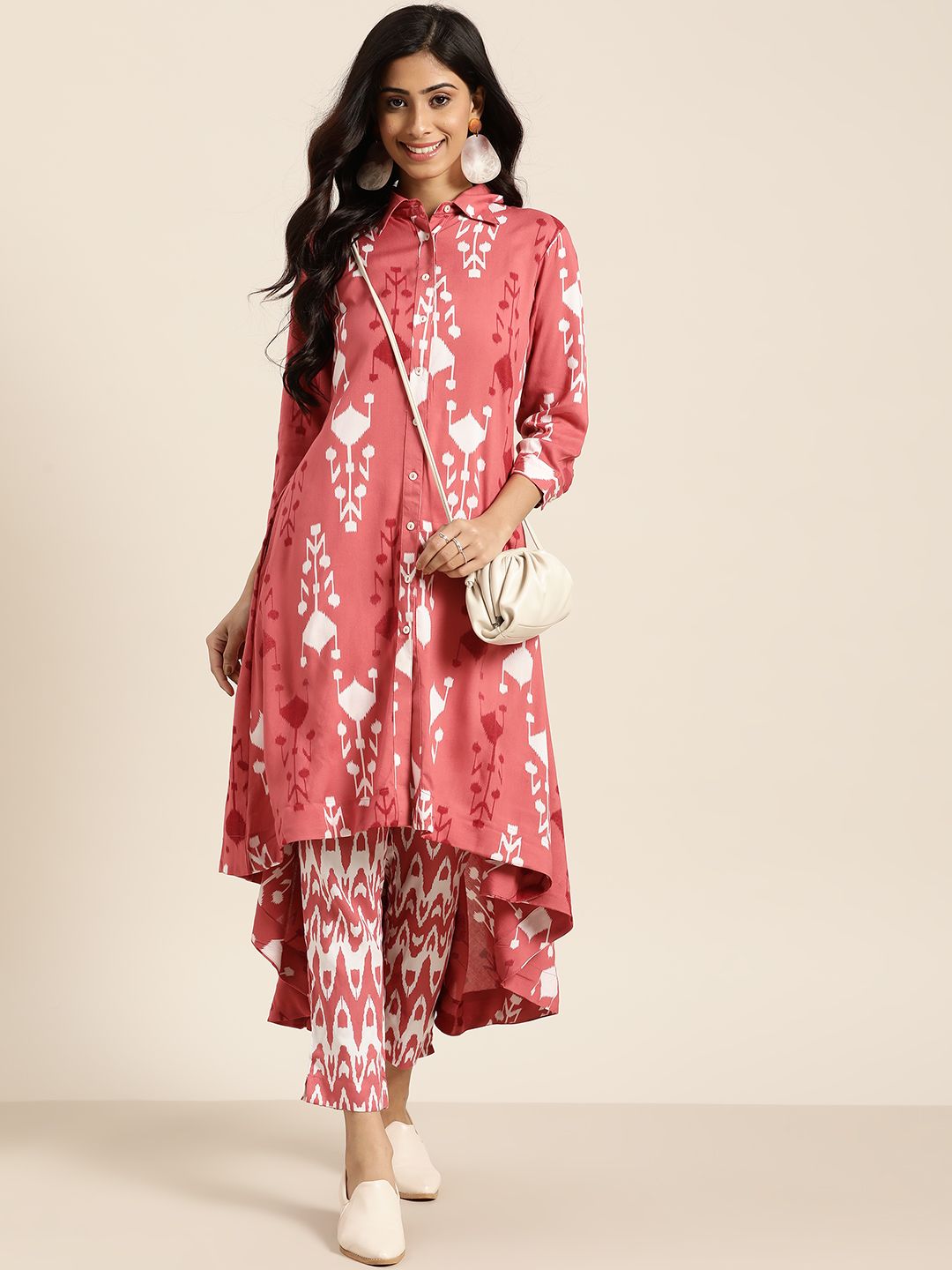 Sangria Women Pink & White Printed Kurta with Trousers Price in India