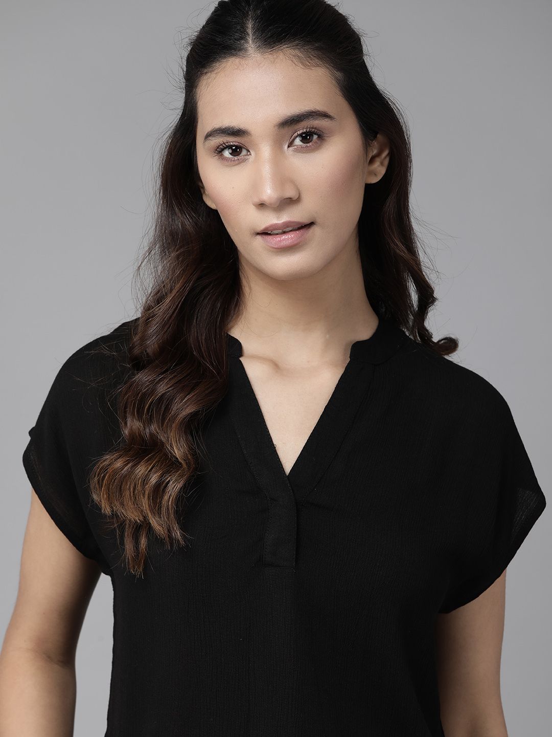 The Roadster Lifestyle Co Women Black Solid Boxy Top Price in India