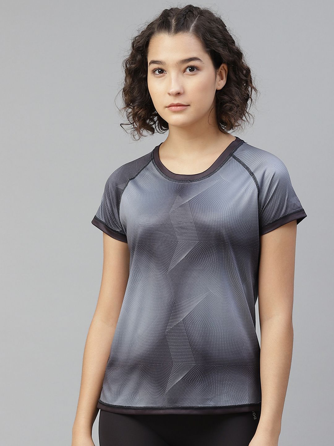 HRX by Hrithik Roshan Women Grey Aop Reversible Rapid-Dry Antimicrobial Training T-shirt Price in India
