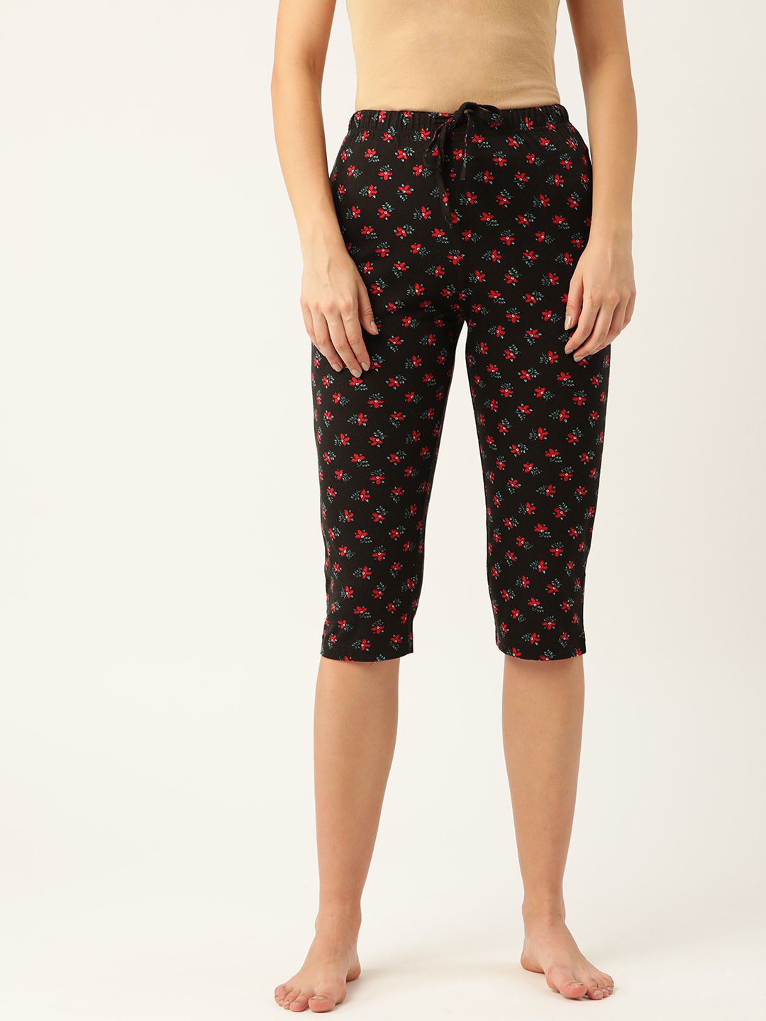 ETC Women Black & Red Floral Print Cropped Lounge Pants Price in India