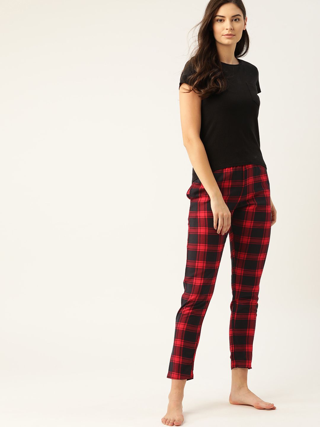 ETC Women Navy Blue & Red Checked Cropped Lounge Pants Price in India
