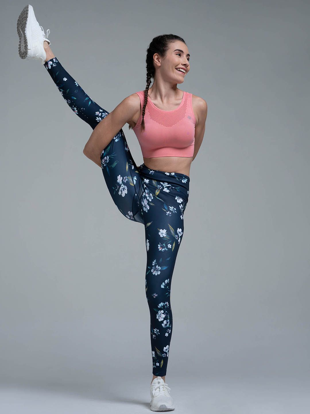 Cultsport Women Navy Blue & White Printed Tights Price in India