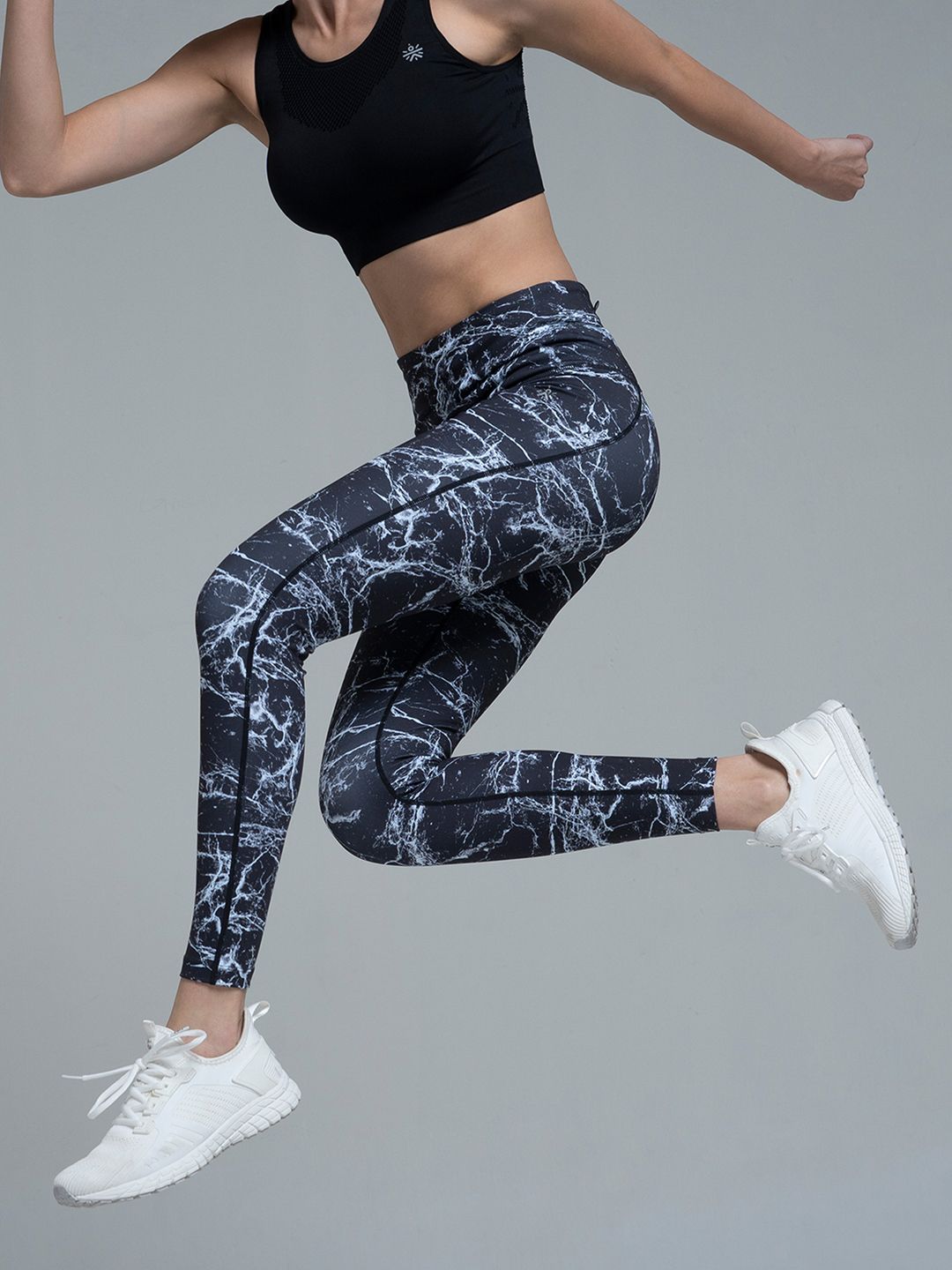Cultsport Women Charcoal Grey & Black Printed Tights Price in India