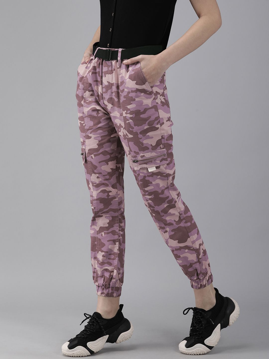 The Roadster Lifestyle Co Women Pink Camouflage Printed Joggers Price in India