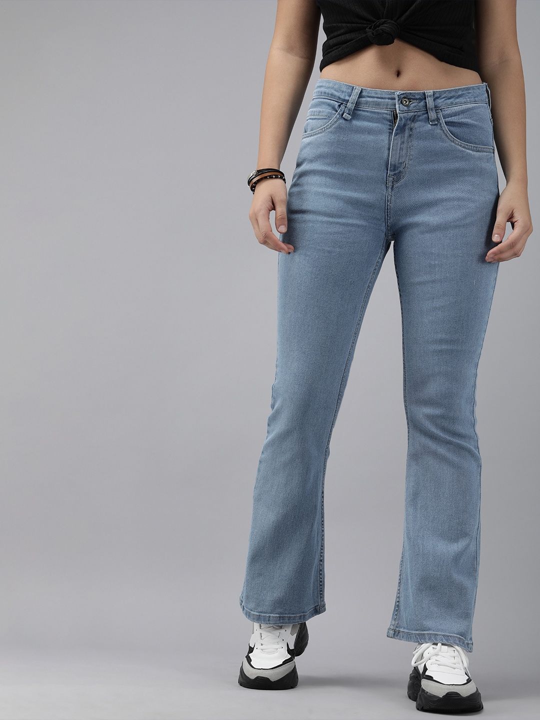 The Roadster Lifestyle Co Women Blue Bootcut Mid-Rise Clean Look Stretchable Jeans Price in India