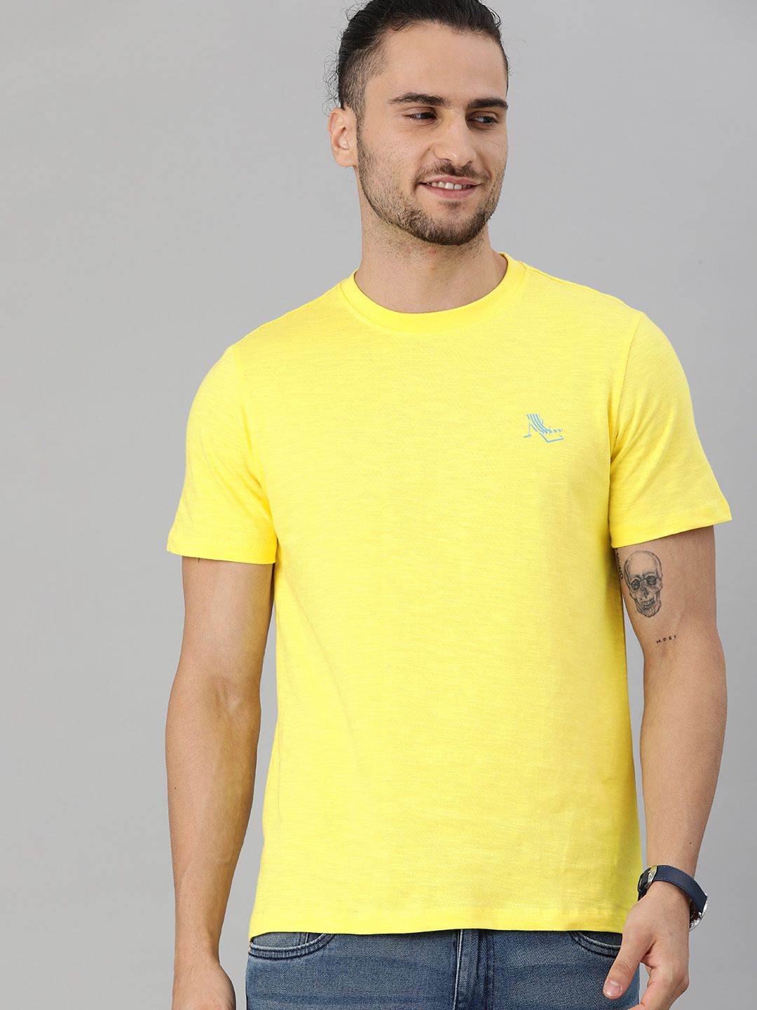 Mast & Harbour Men Yellow Solid Pure Cotton T-Shirt