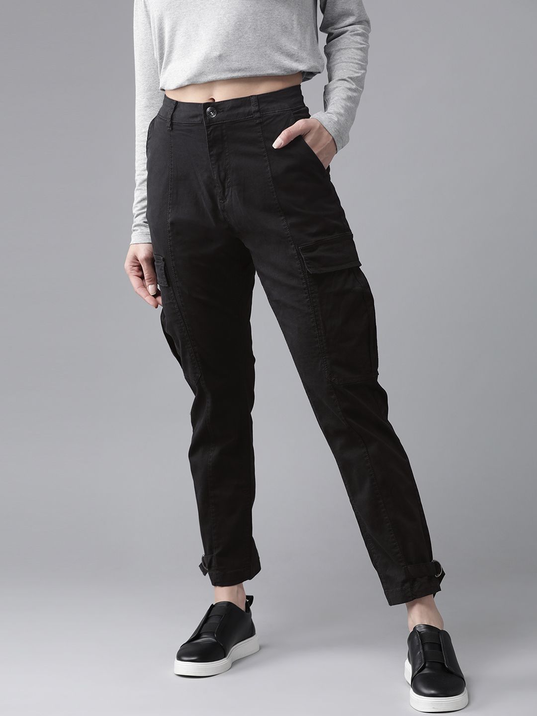 The Roadster Lifestyle Co Women Black Regular Fit Solid Cargos with D-Ring at Hem Price in India