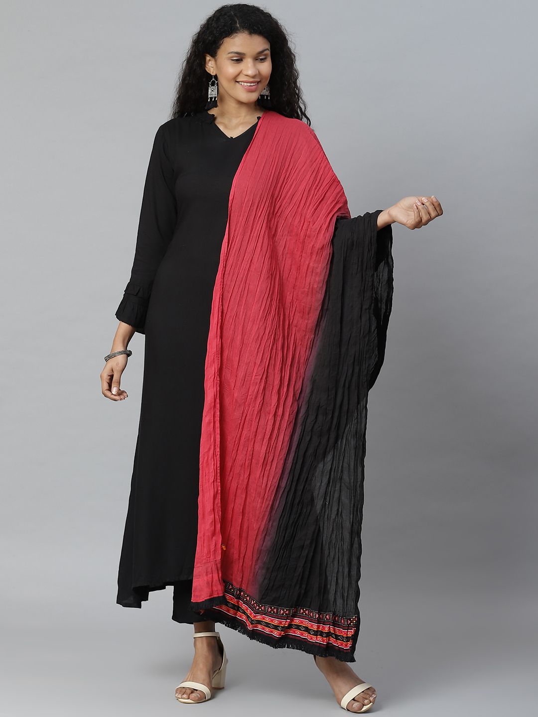 Rangriti Red & Black Dyed Pure Cotton Dupatta Price in India