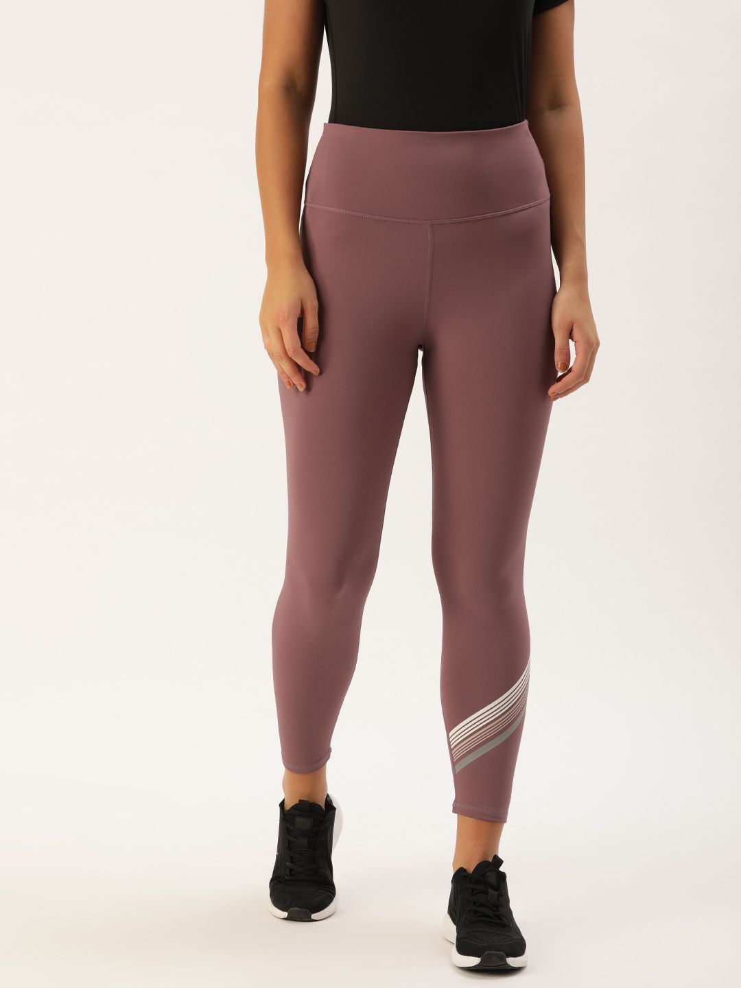 Enamor Women Athleisure Mauve Solid Hugged Fit Gym Training Legging Price in India