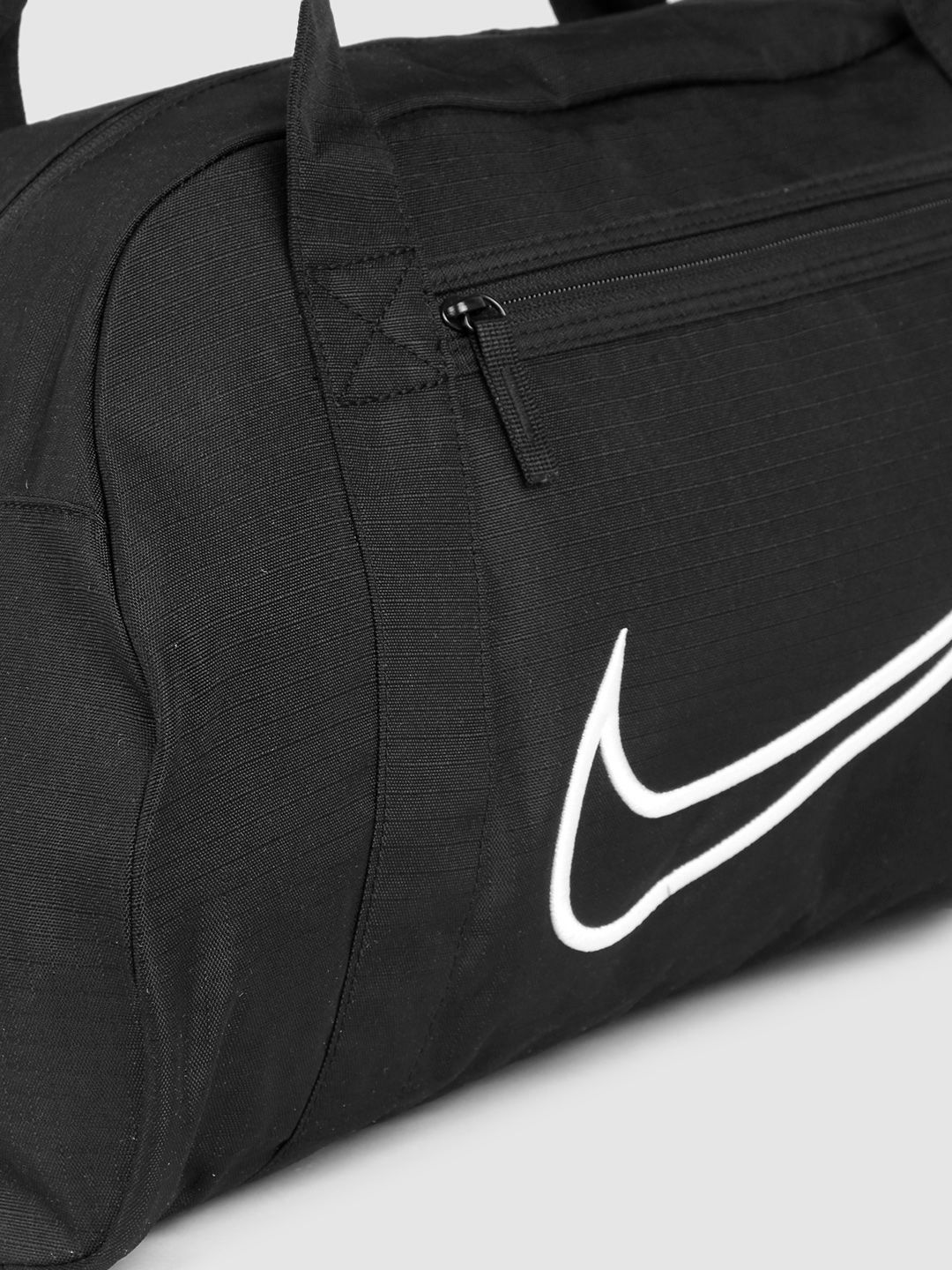nike gym club 2 duffel bag