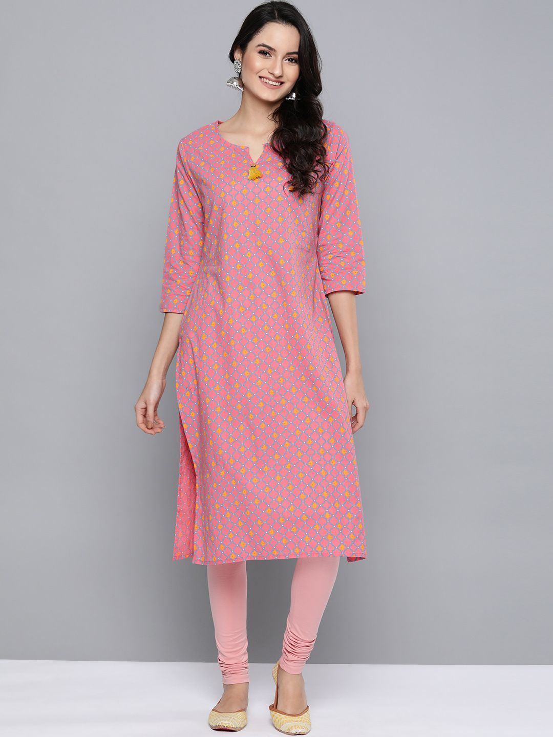 HERE&NOW Women Pink & Blue Geometric Print Straight Kurta Price in India