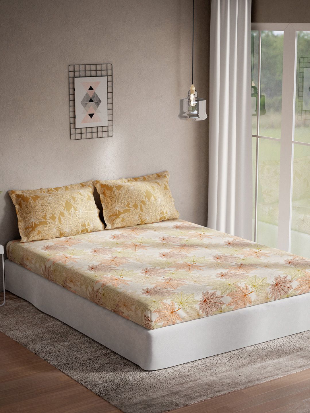 DDecor Orange & Beige Floral-Printed 144 TC Queen Bedsheet with 2 Pillow Covers Price in India