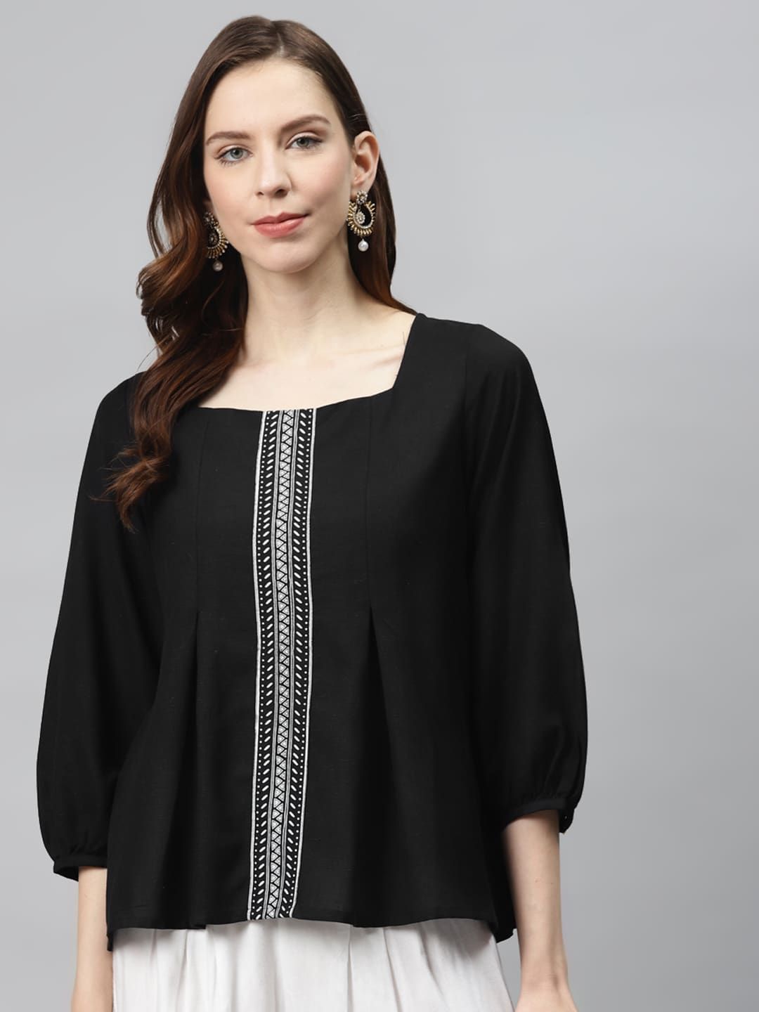 Global Desi Women Black & White Geometric Print Sustainable A-Line Top