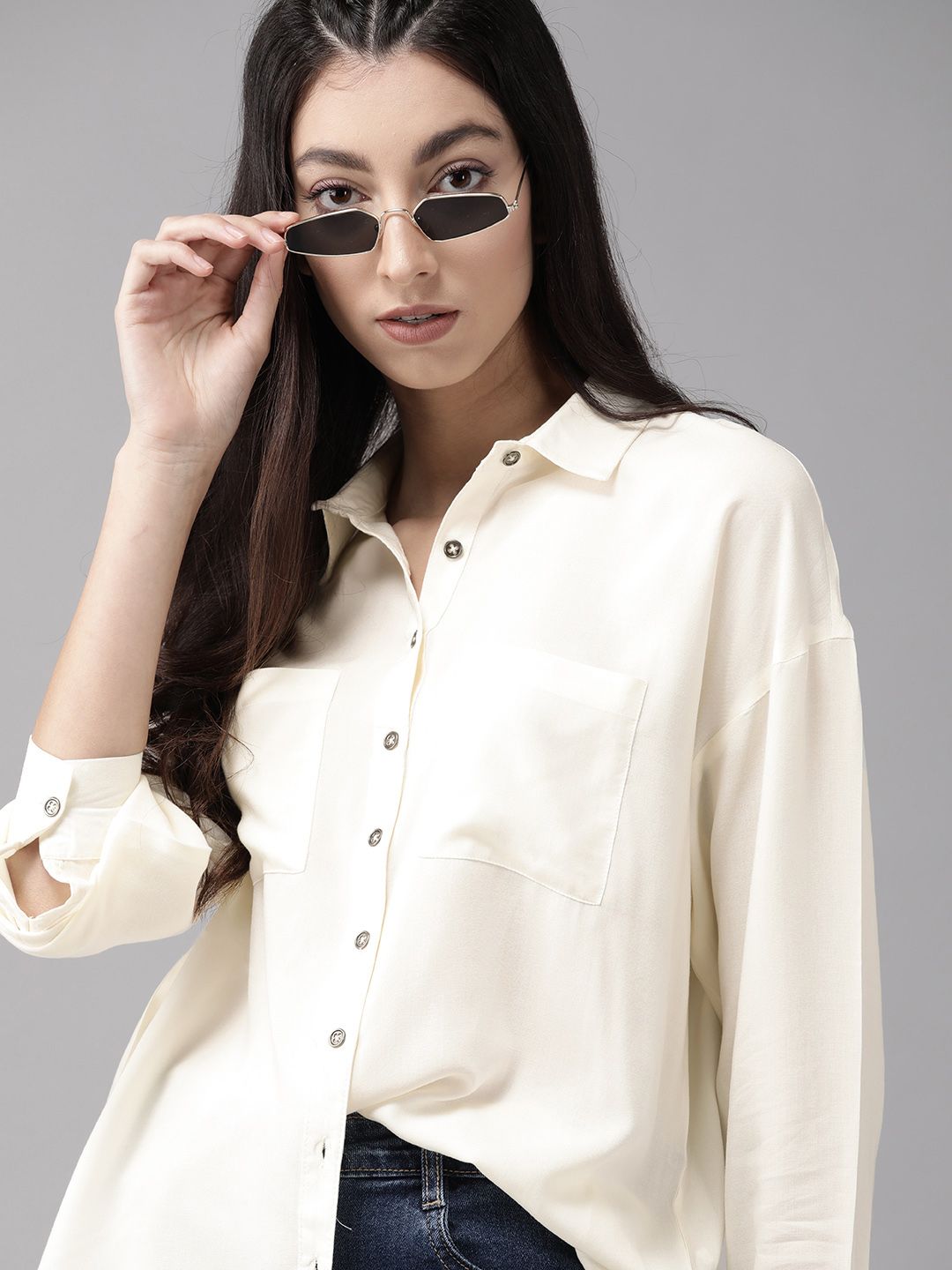 Roadster Women Off-White Solid Drop Shoulder Regular Fit Casual Shirt