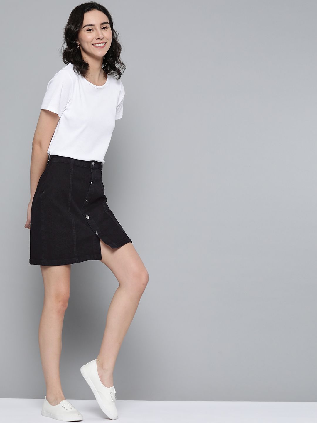 Mast & Harbour Women Black Solid Denim Straight Skirt