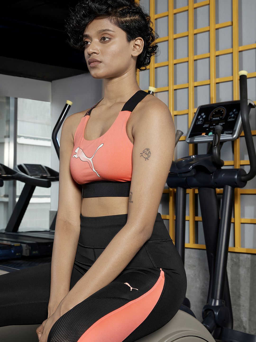 Puma Peach Graphic Full Coverage Lightly Mid Impact Feel it Sports Bra 52029924 Price in India