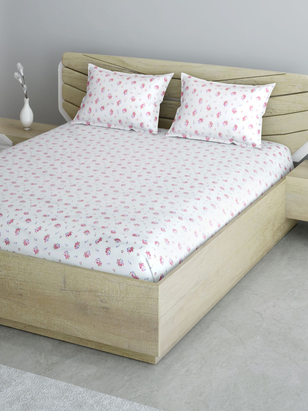 Aura White & Pink Floral 144 TC 120 GSM Cotton 1 Queen Bedsheet with 2 Pillow Covers Price in India