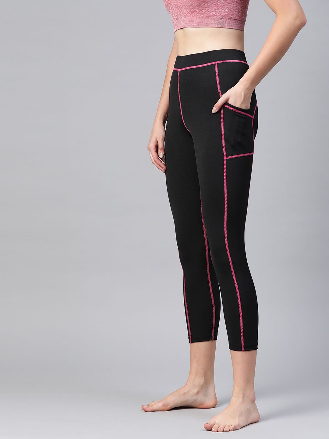 Chkokko Women Black  Pink Solid Cropped Stretchable Yoga Tights Price in India