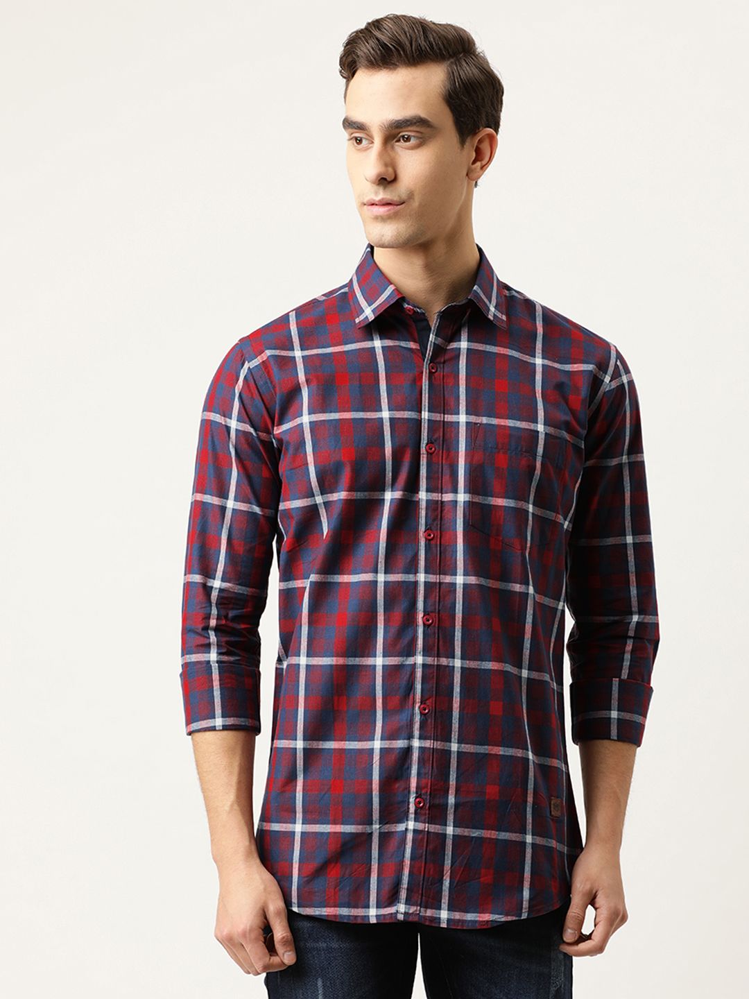CAHOOT Men Maroon & Navy Blue Regular Fit Checked Casual Shirt