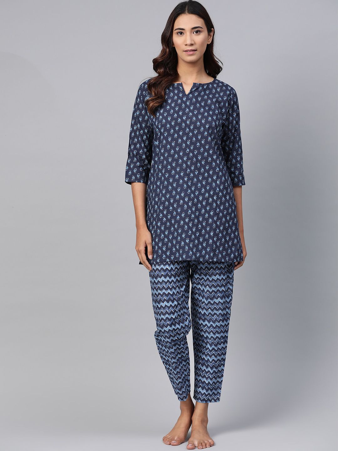 Anubhutee Women Blue Pure Cotton Printed Night suit Price in India