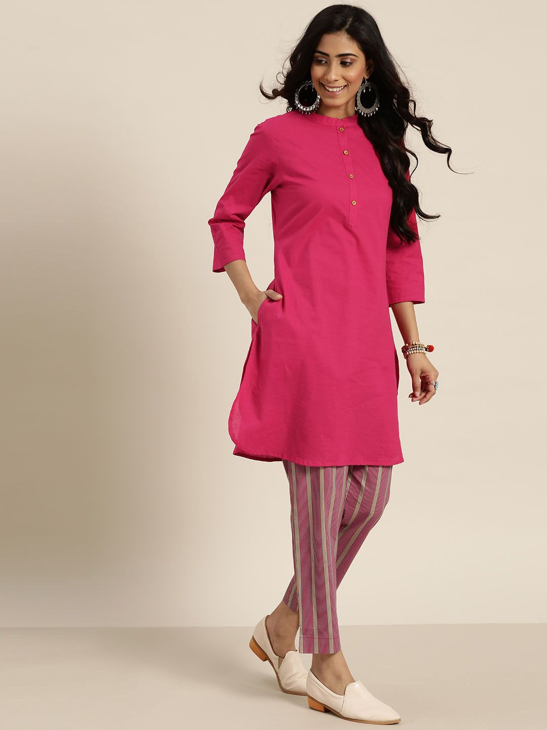 Sangria Women Pink & Grey Solid Pure Cotton Kurta with Trousers Price in India