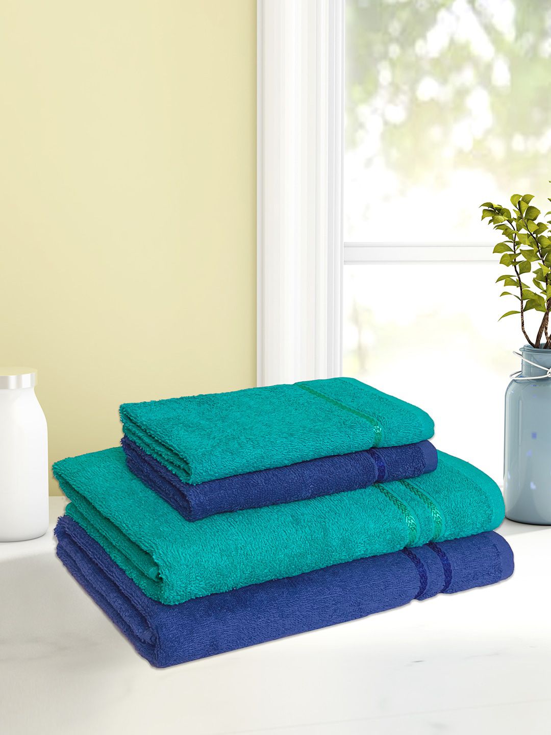 CORE Designed by SPACES Unisex Set Of 4 Solid 380GSM Towels Price in India