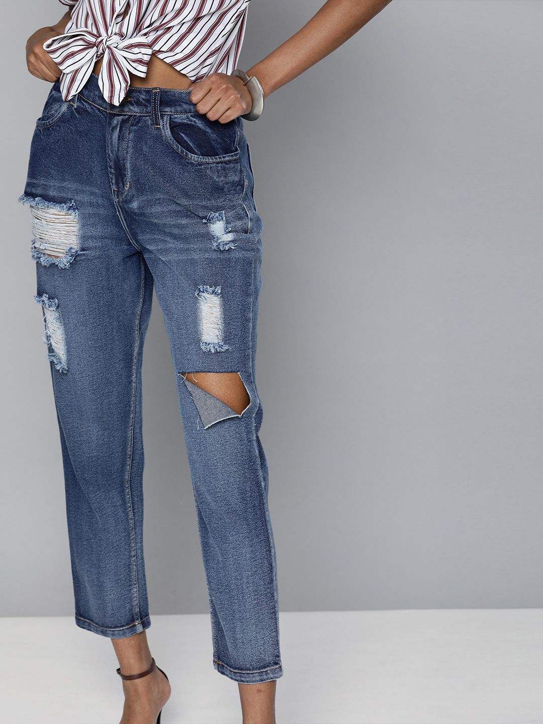 SASSAFRAS Women Blue Regular Fit High-Rise Highly Distressed Cropped Jeans Price in India