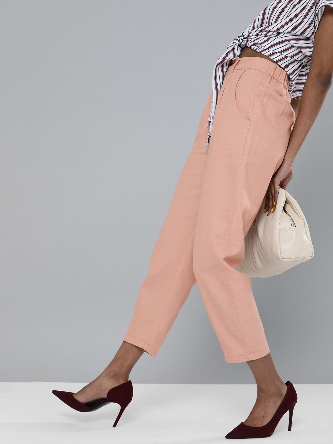 SASSAFRAS Women Pink Pure Cotton Cropped Trousers Price in India