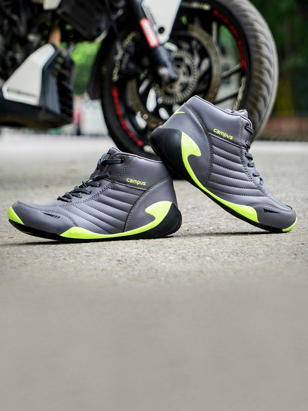 Campus Men EVEREST Grey Synthetic Running Shoes