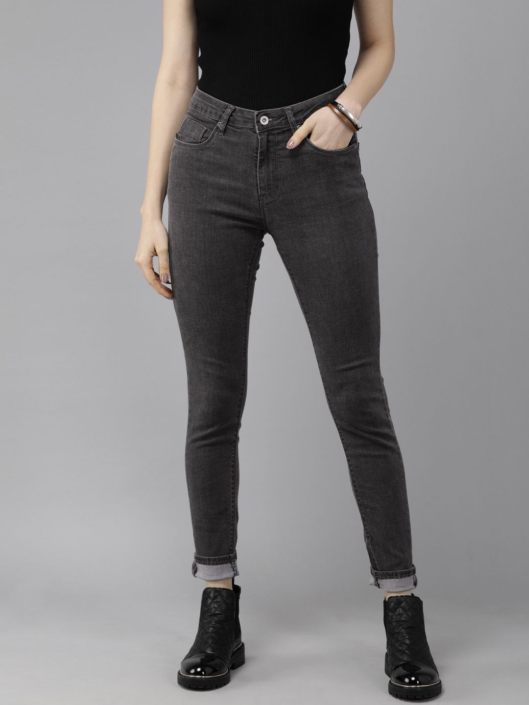 Roadster Women Black Skinny Fit Stretchable Jeans Price in India