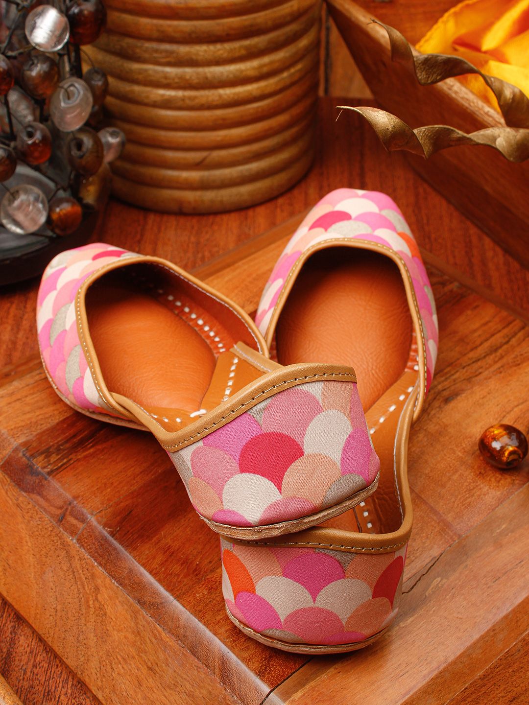 Sringam Women Pink Printed Leather Mojaris Price in India