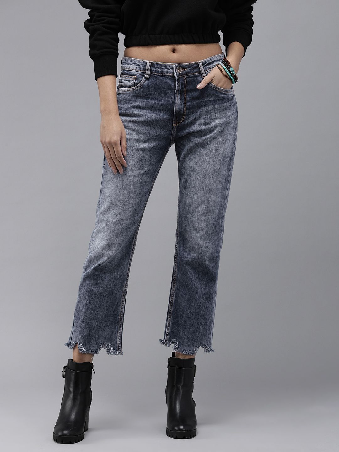 Roadster Women Blue Straight Fit Light Fade Stretchable Jeans Price in India